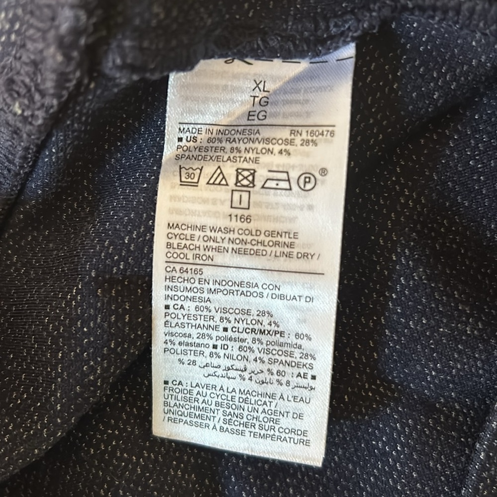 X Large Old Navy Stevie High Rise Leggings. Like New! - Picture 8 of 8